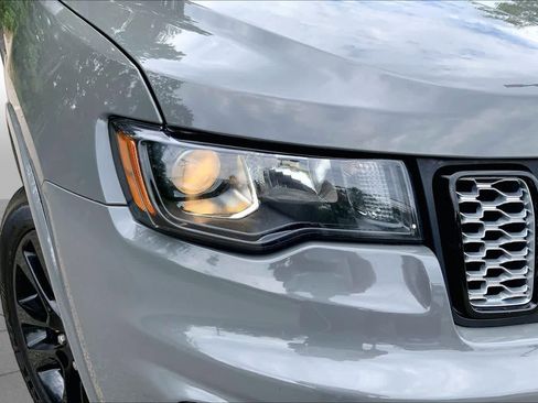 Used 2019 Jeep Grand Cherokee Altitude AWD/4WD image 26