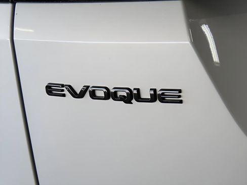 Certified 2026 Land Rover Range Rover Evoque Dynamic SE AWD/4WD image 8
