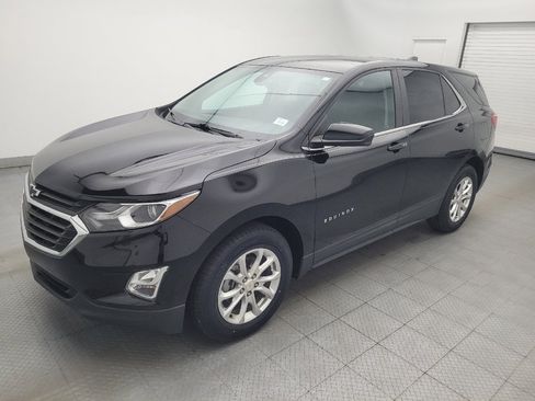 Used 2021 Chevrolet Equinox LT FWD image 2