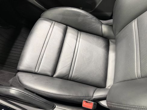 Certified 2023 Porsche Cayenne AWD/4WD image 57