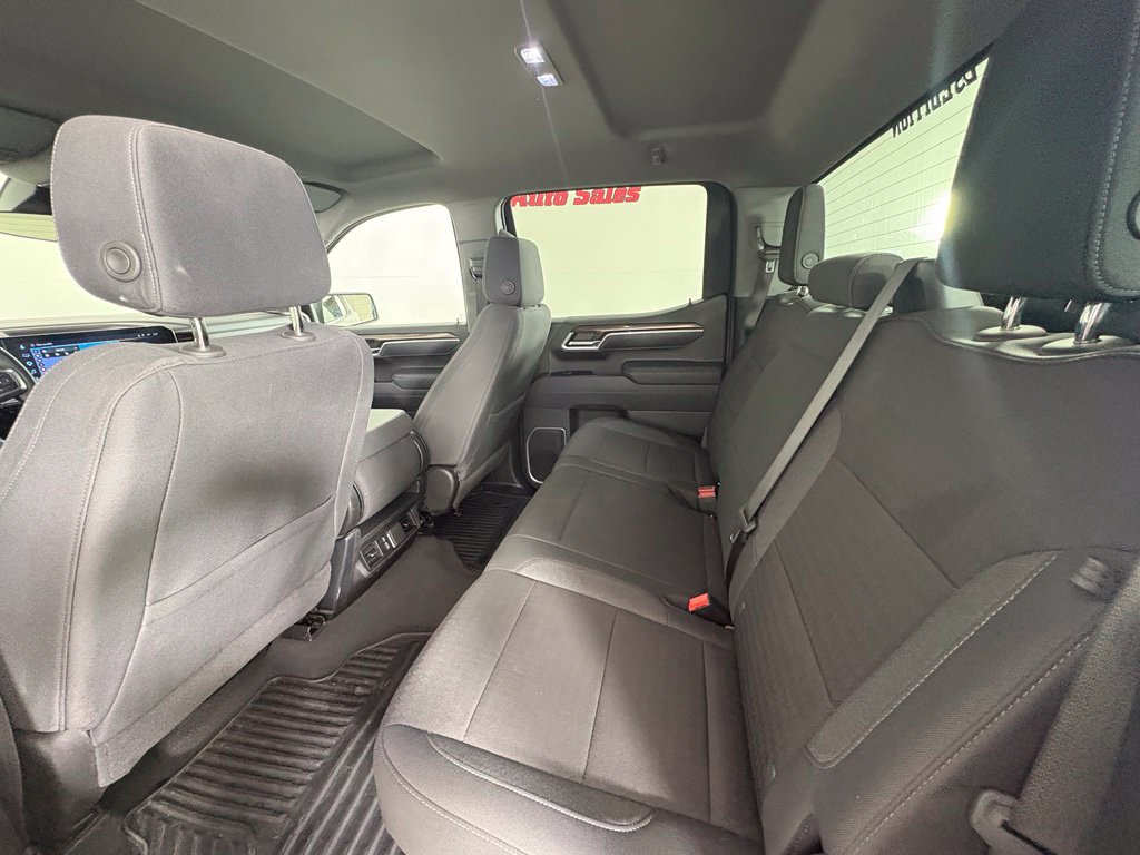Used 2026 Chevrolet Silverado 1500 RST AWD/4WD image 41