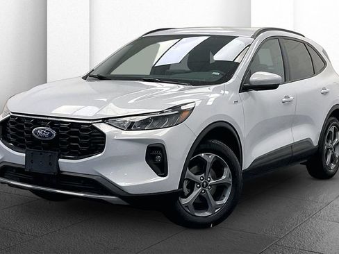 Used 2025 Ford Escape ST-Line Select image 11