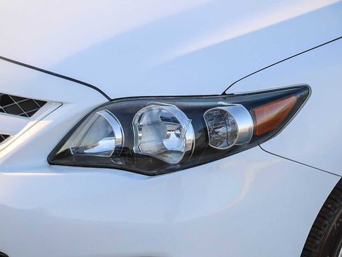 Used 2012 Toyota Corolla S image 8