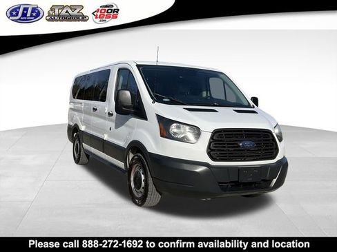 Used 2017 Ford Transit 150 XL image 1