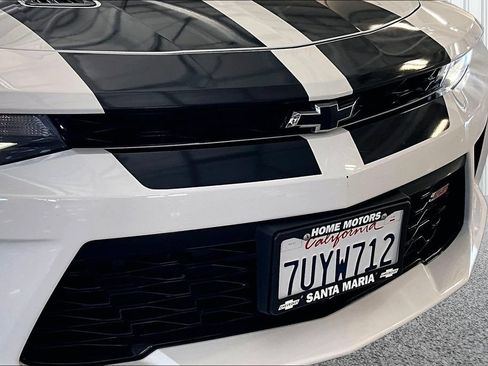 Used 2016 Chevrolet Camaro SS RWD image 24