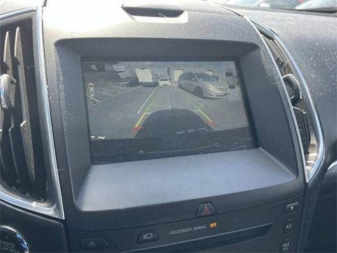 Used 2015 Ford Edge Titanium w/ Equipment Group 302A image 34