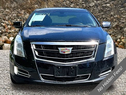 Used 2017 Cadillac XTS Luxury FWD image 3