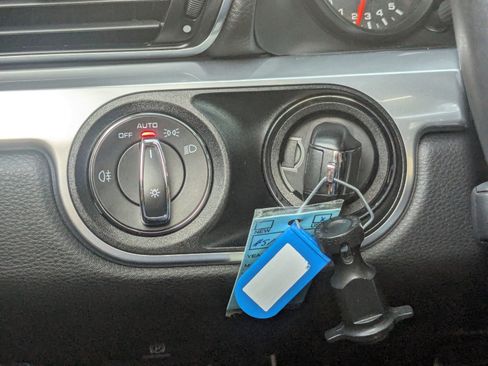 Used 2017 Porsche 911 Carrera S image 20