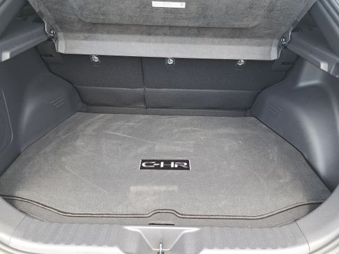 Used 2026 Toyota C-HR AWD/4WD image 13