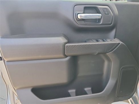 New 2026 Chevrolet Silverado 1500 Custom image 18