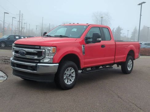 Used 2022 Ford F250 XL w/ STX Appearance Package image 4