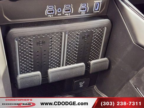 New 2026 RAM 2500 Limited AWD/4WD image 27