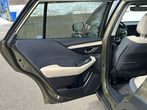 Used 2023 Subaru Outback Premium image 19