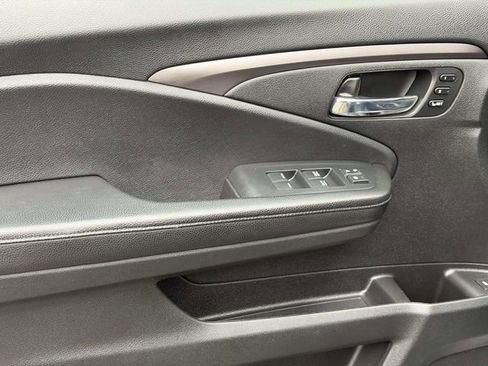 Used 2021 Honda Pilot Special Edition image 14