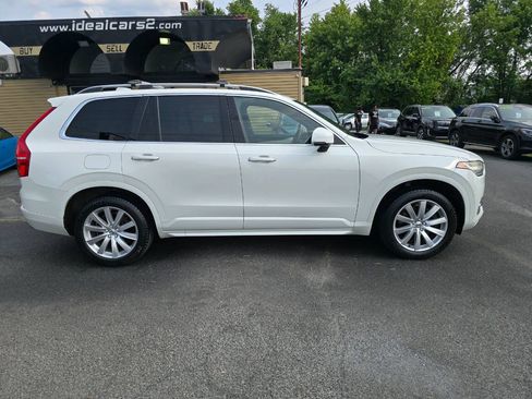 Used 2017 Volvo XC90 T6 Momentum w/ Vision Package AWD/4WD image 2