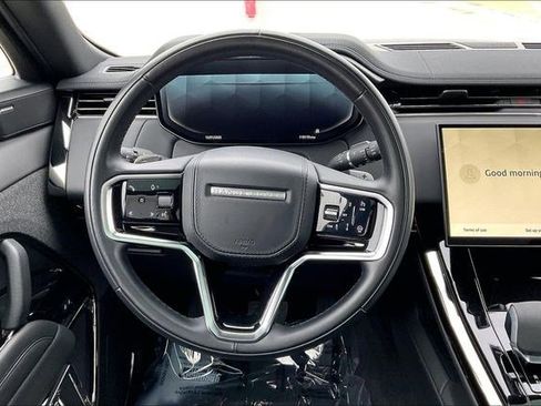Used 2025 Land Rover Range Rover Sport SE image 5