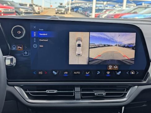 New 2026 Chevrolet Equinox EV LT w/ Comfort Package AWD/4WD image 21