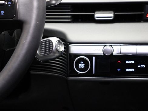 Used 2024 Hyundai Ioniq 5 SEL image 35