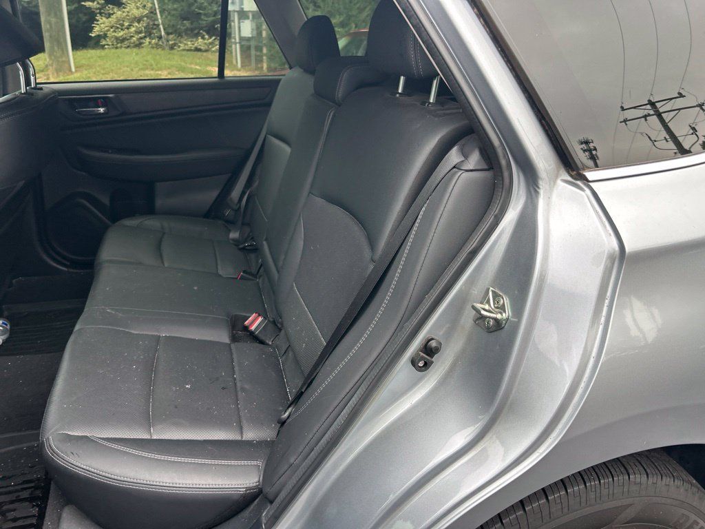 Used 2019 Subaru Outback 2.5i Limited w/ Popular Package #2 AWD/4WD image 17