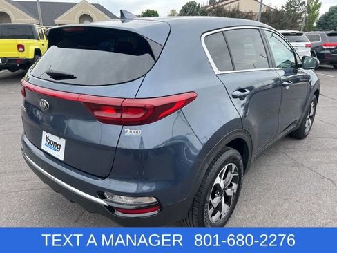 Used 2022 Kia Sportage LX AWD/4WD image 6