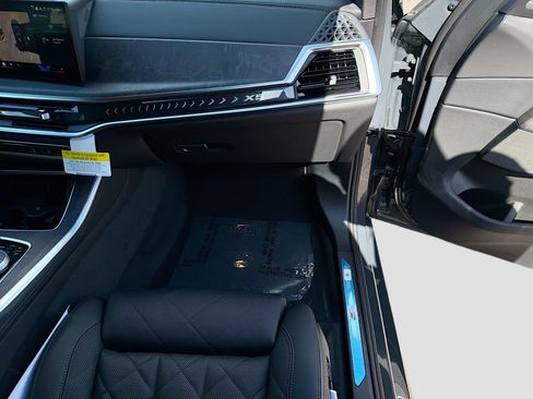 New 2026 BMW X5 xDrive40i w/ M Sport Package image 18