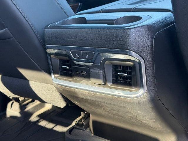 Used 2022 Chevrolet Silverado 2500 High Country w/ Z71 Off-Road Package AWD/4WD image 13
