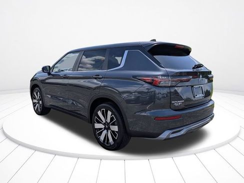 New 2026 Mitsubishi Outlander SE FWD image 5