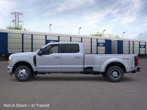 New 2026 Ford F350 Platinum AWD/4WD image 3