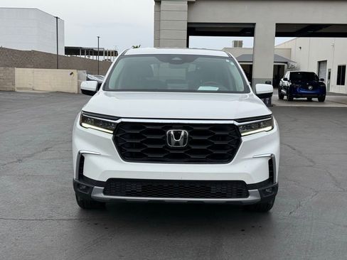 Used 2024 Honda Pilot EX-L image 11