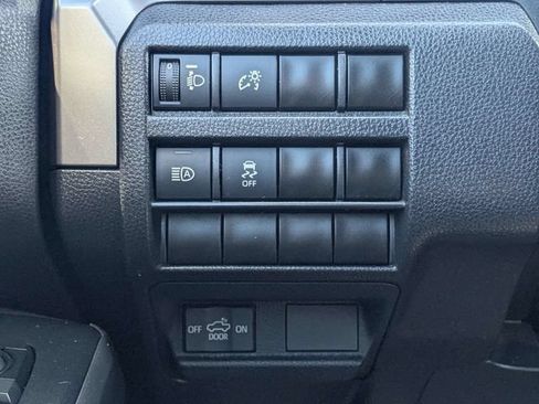 Used 2024 Toyota Tacoma SR5 AWD/4WD image 22