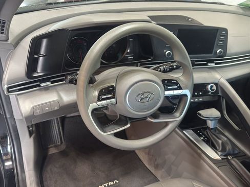 Used 2023 Hyundai Elantra SEL w/ Cargo Package image 14