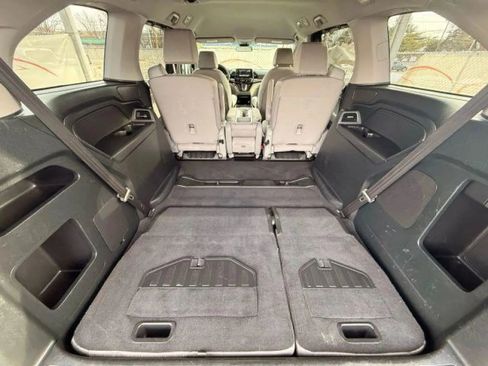 Used 2024 Honda Odyssey EX image 17