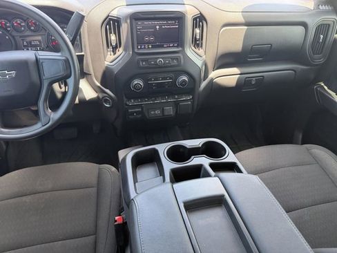 Used 2025 Chevrolet Silverado 2500 Custom w/ Custom Value Package AWD/4WD image 19