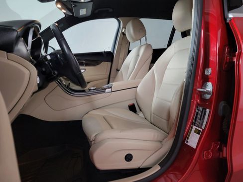 Used 2018 Mercedes-Benz GLC 300 image 12