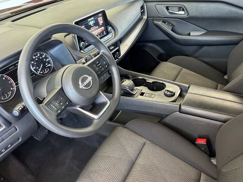 Used 2024 Nissan Rogue SV AWD/4WD image 10