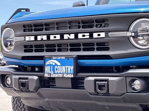 Used 2023 Ford Bronco Black Diamond AWD/4WD image 12