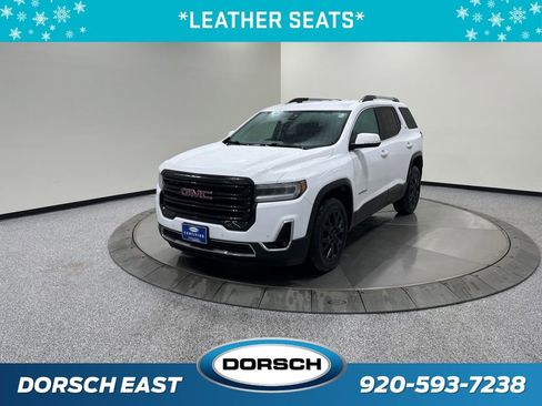 Used 2023 GMC Acadia SLT image 1