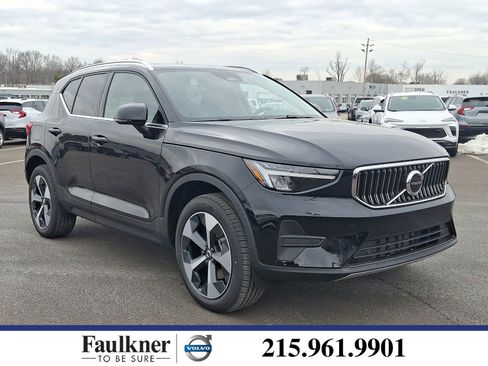 New 2025 Volvo XC40 B5 Core w/ Protection Package Premier image 1