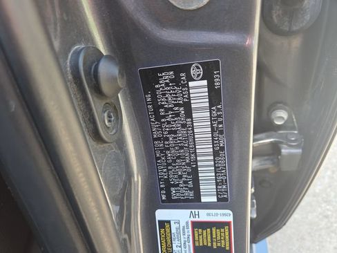 Used 2017 Toyota Avalon XLE FWD image 26