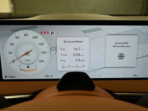 New 2026 Genesis GV70 2.5T Advanced image 26