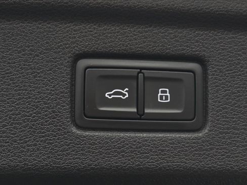 Used 2023 Audi A5 2.0T Premium w/ Convenience Package image 25