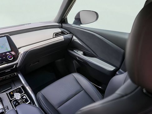Used 2025 Lexus TX 350 AWD w/ Technology Package image 27