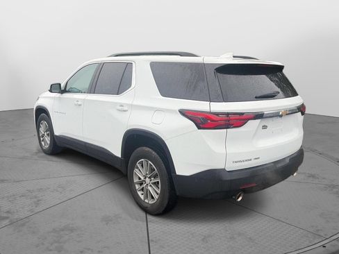Used 2023 Chevrolet Traverse LT AWD/4WD image 6