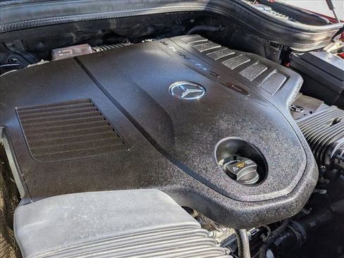 Used 2020 Mercedes-Benz GLS 450 4MATIC image 24