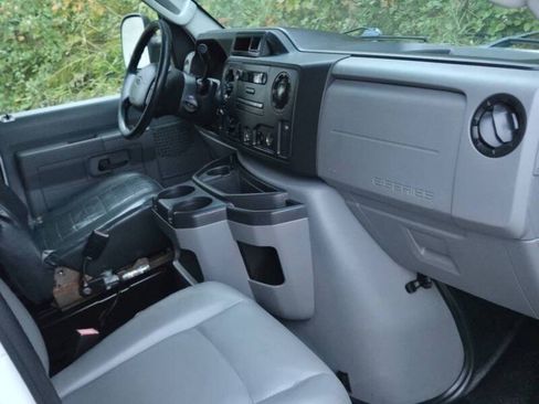 Used 2015 Ford E-350 and Econoline 350 Super Duty w/ Power Windows & Locks Group RWD image 14