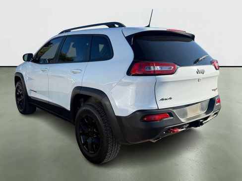 Used 2016 Jeep Cherokee Trailhawk w/ Comfort/Convenience Group image 3