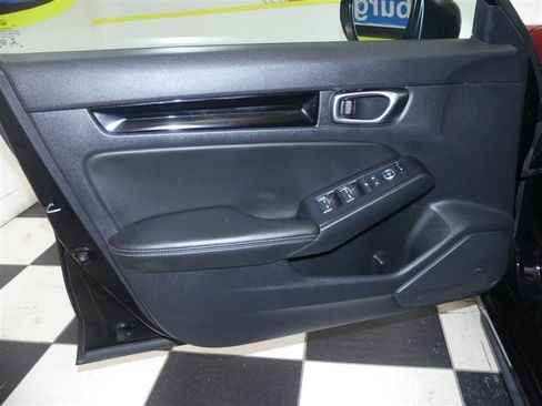 Used 2022 Honda Civic EX-L image 22