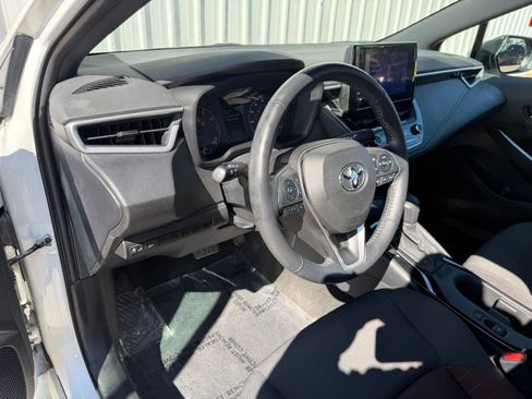 Used 2023 Toyota Corolla SE FWD image 16