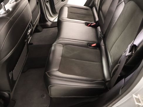 Used 2024 Jeep Grand Cherokee Altitude RWD image 12