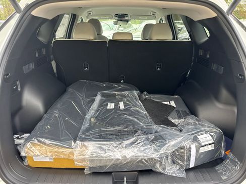 Certified 2025 Hyundai Tucson SEL image 18